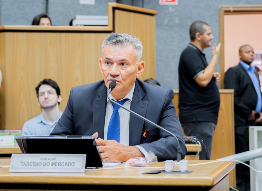 Tarcisio pede infraestrutura para Jordanésia e zeladoria no Polvilho
