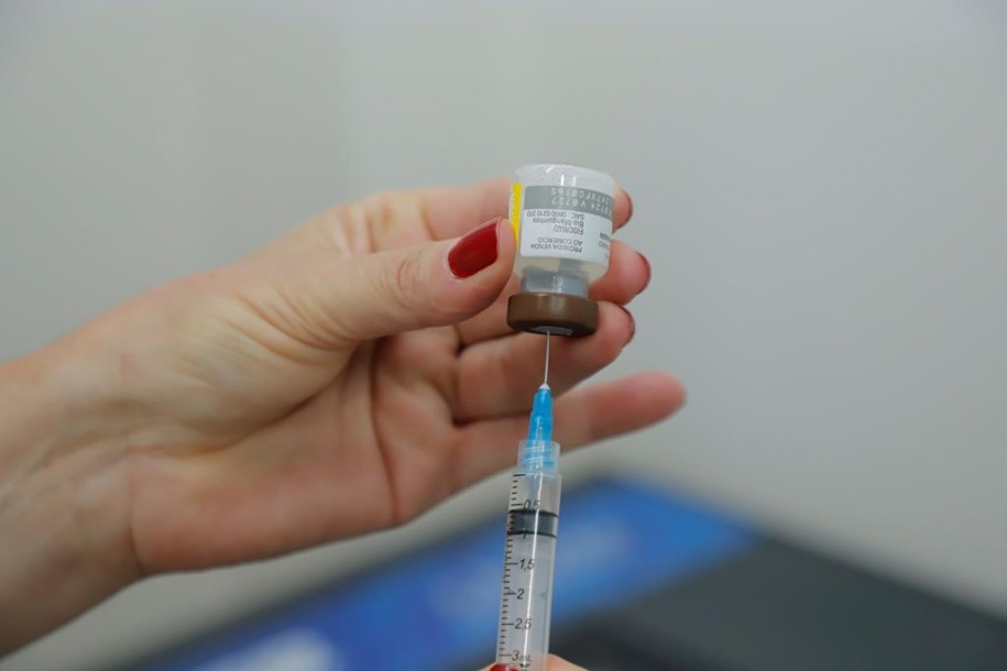 Barueri imuniza mais de 2.500 pessoas no Dia D de vacinação