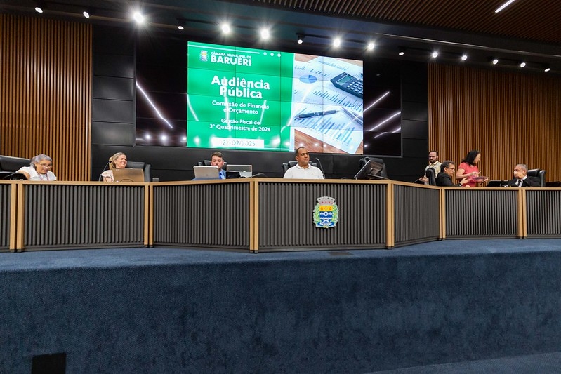 Secretaria de Finanças presta contas da Prefeitura aos vereadores de Barueri
