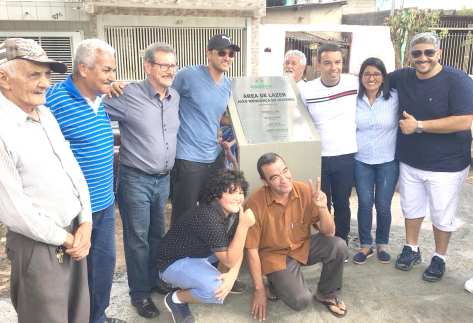 Rogério Lins entrega revitalização da área de lazer João Mendonça