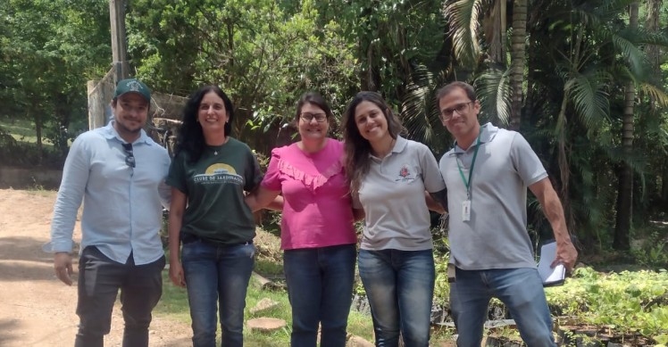 Visita técnica da prefeitura de Tatuí ao Hortinho Municipal de Sorocaba reforça cooperação ambiental