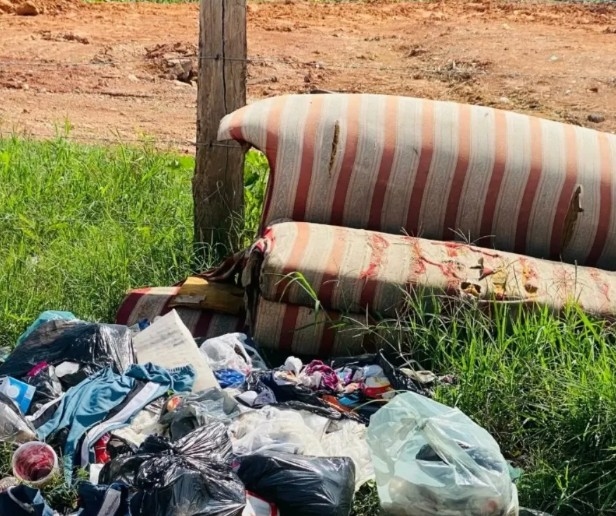 Tatuí lança canal no WhatsApp para denúncias de descarte irregular de lixo na cidade