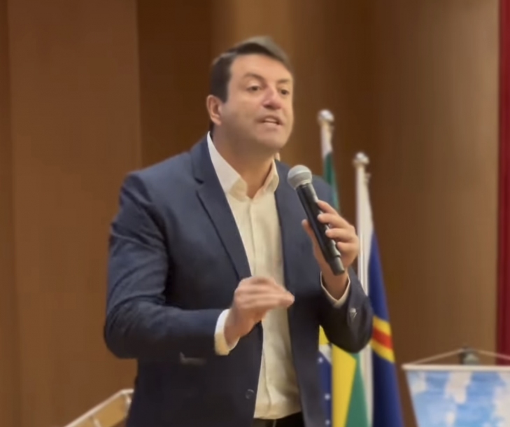 Prefeito Elvis Cezar realiza integração de 90 novos integrantes do Projeto Crescer