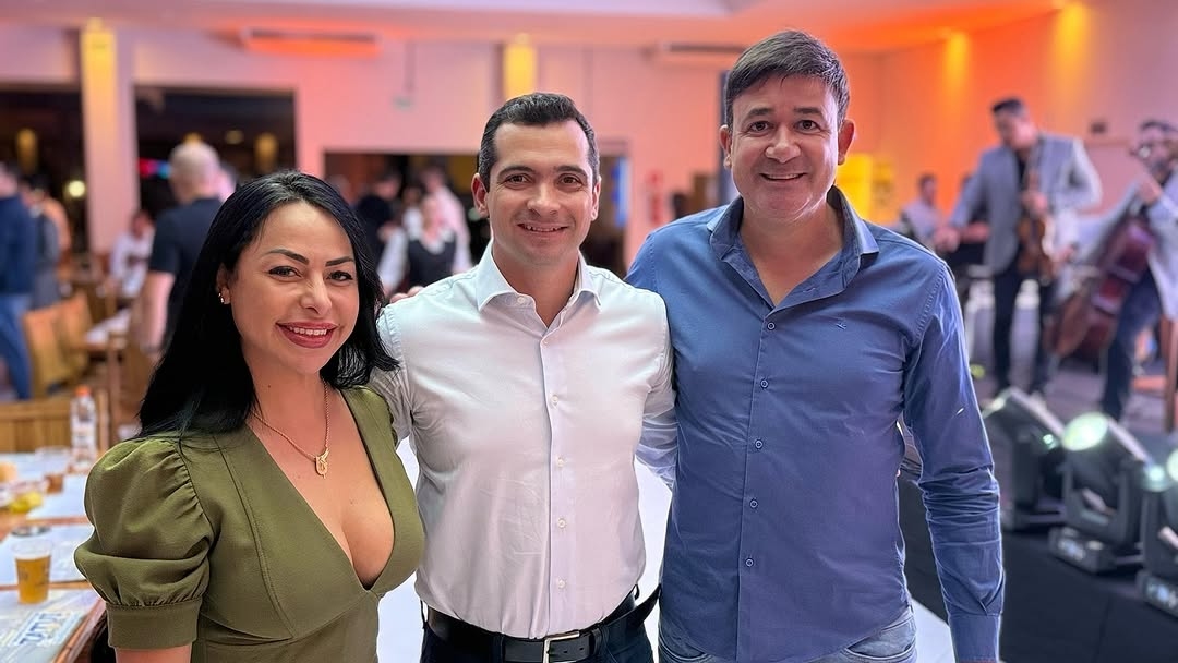 Mirelle Trevisan participa de encontro regional de prefeitos em Tatuí