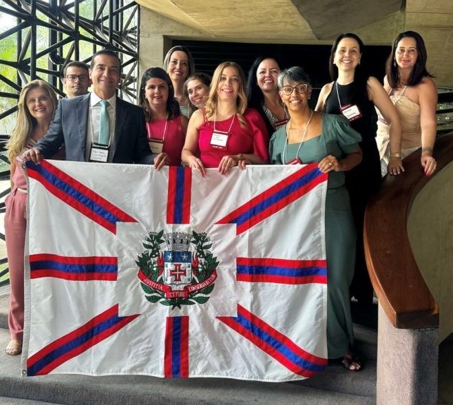 Cajamar recebe Prêmio de Excelência Educacional do Estado