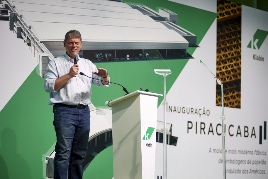 Tarcísio atrai R$ 1,56 bi em investimentos privados com inauguração de nova fábrica em Piracicaba