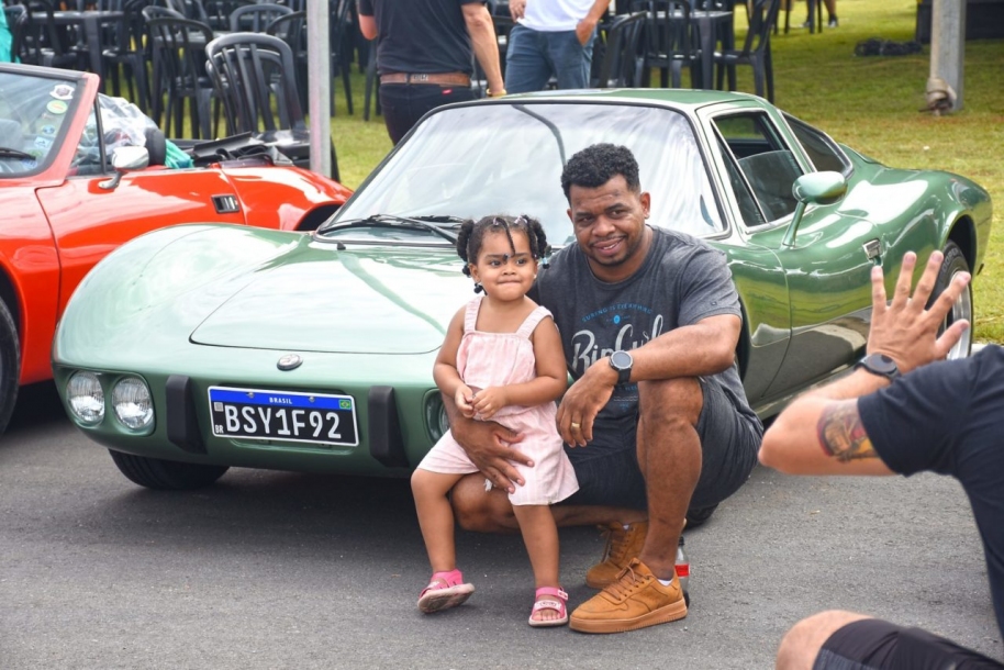 1º Cajamar Vintage reúne fãs de carros clássicos 