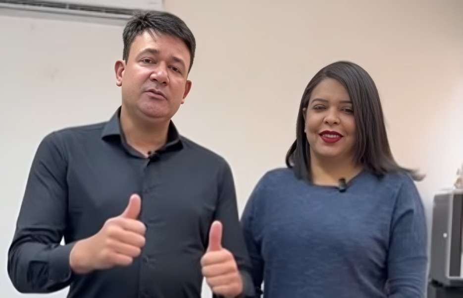 Prefeito Rodrigo Andrade parabeniza vereadora Lili Marques pelo projeto que beneficia pacientes da Rede Básica