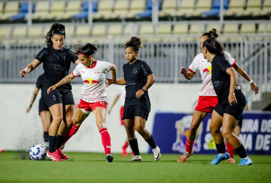 Estádio de Santana de Parnaíba é palco de jogos do Brasileirão Feminino A1