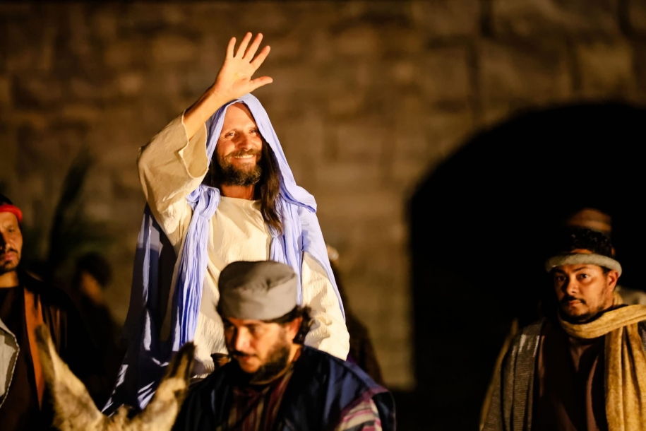 Drama da Paixão de Santana de Parnaíba ganha destaque no país