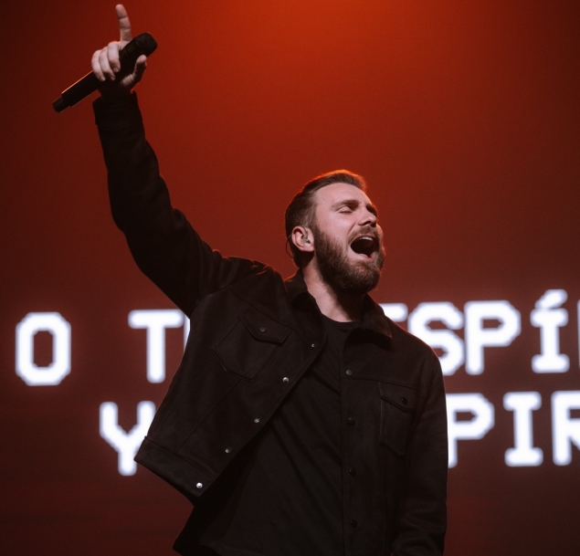 Cruzada de Milagres do pastor André Fernandes irá abrir o Cajamar Rodeo Fest 2025