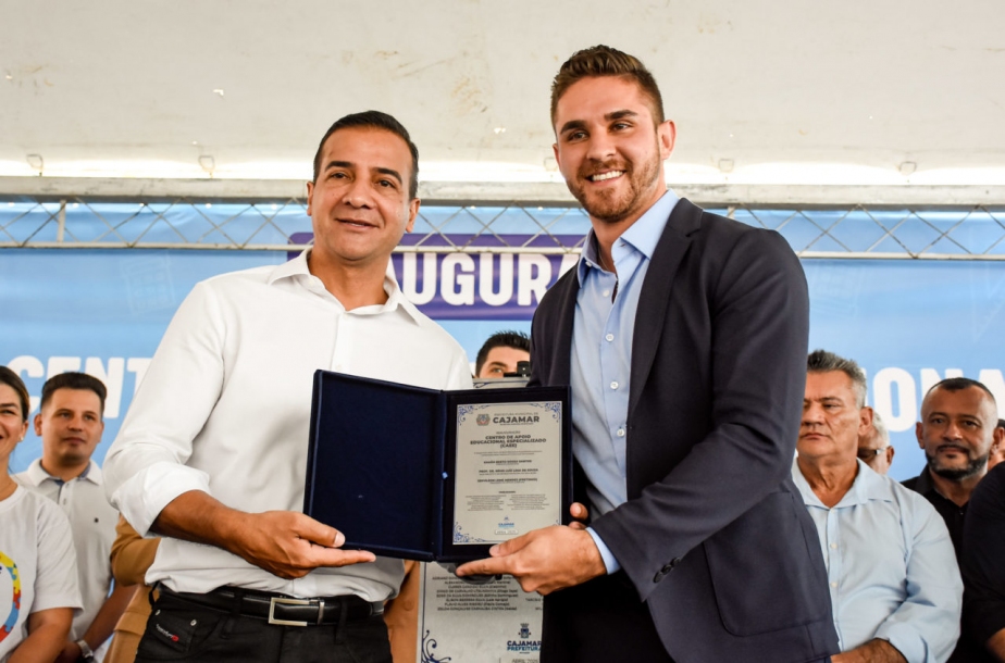 Kauan Berto inaugura nova unidade do Centro de Apoio Educacional Especializado em Jordanésia