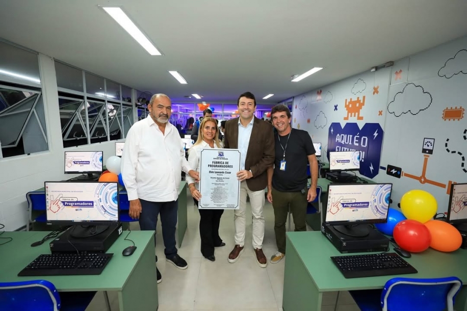 Elvis Cezar inaugura nova Fábrica de Programadores no Centro de Santana de Parnaíba