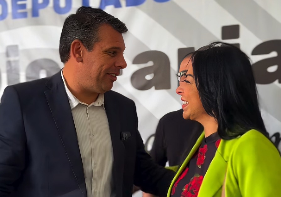 Primeira-dama Mirelle Trevisan visita Instituto Arnaldo Faria de Sá