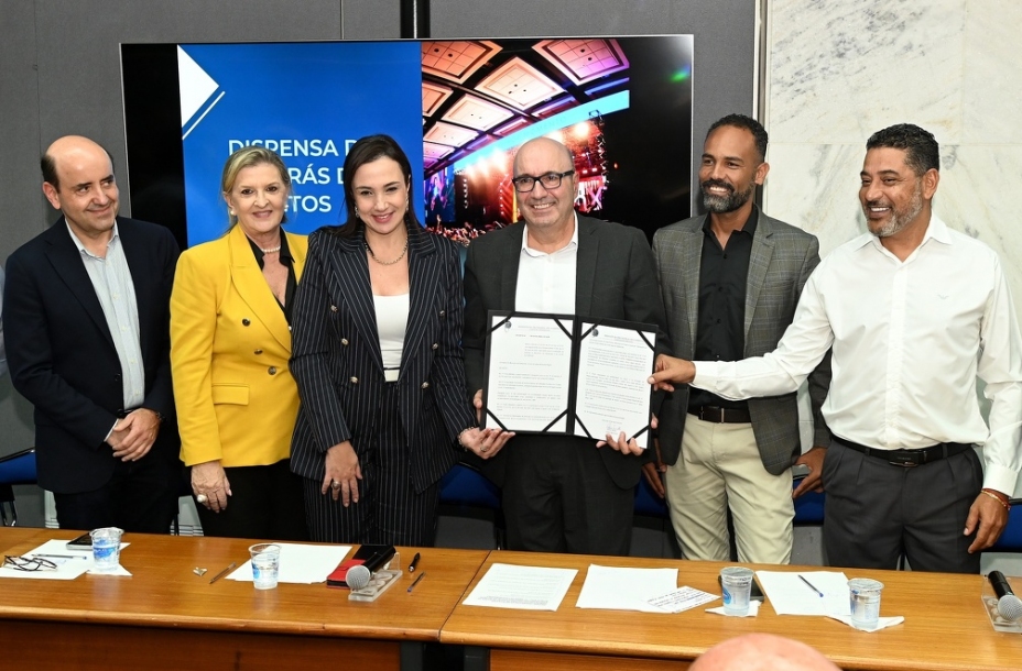 Prefeito Dário Saadi assina decreto que agiliza realização de eventos em Campinas