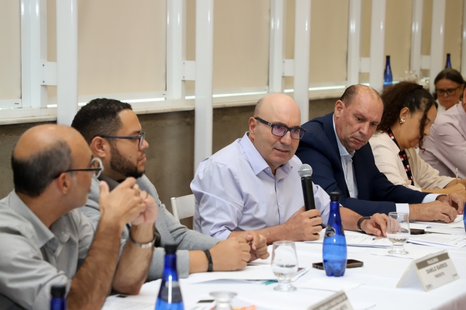 Prefeito Dário Saadi lidera aprovação de projeto para monitoramento climático de Multirriscos