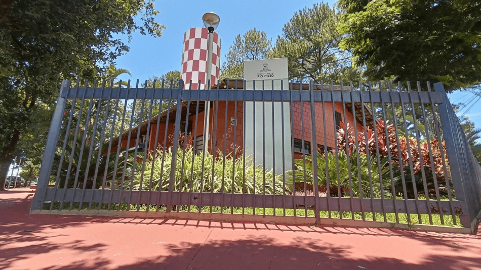 Serviços Gerais intensifica trabalhos desde o início do ano