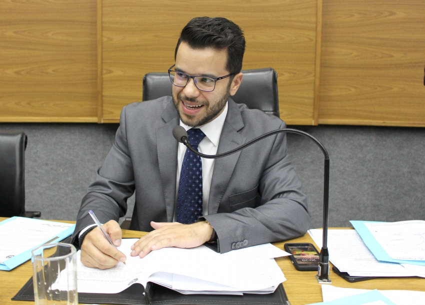 Eurico Missé pede que recurso da Câmara seja investido em obras