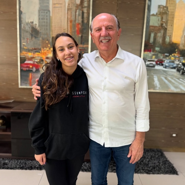 Beto Piteri parabeniza a atleta de Barueri pela conquista do ouro no Campeonato Europeu de Jiu-Jitsu