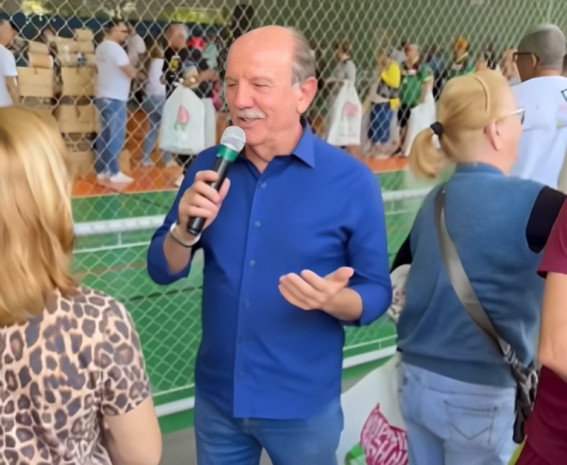 Beto Piteri inicia Campanha do Agasalho 2025 de Barueri no Parque da Maturidade