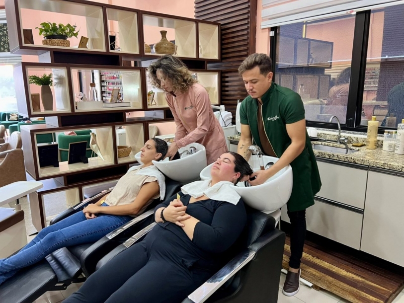 Dia de Beleza de Ester proporciona autocuidado e acolhimento para mamães atípicas