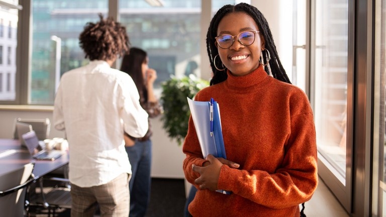 Prefeitura de Jandira oferece vagas de estágio para diversas áreas